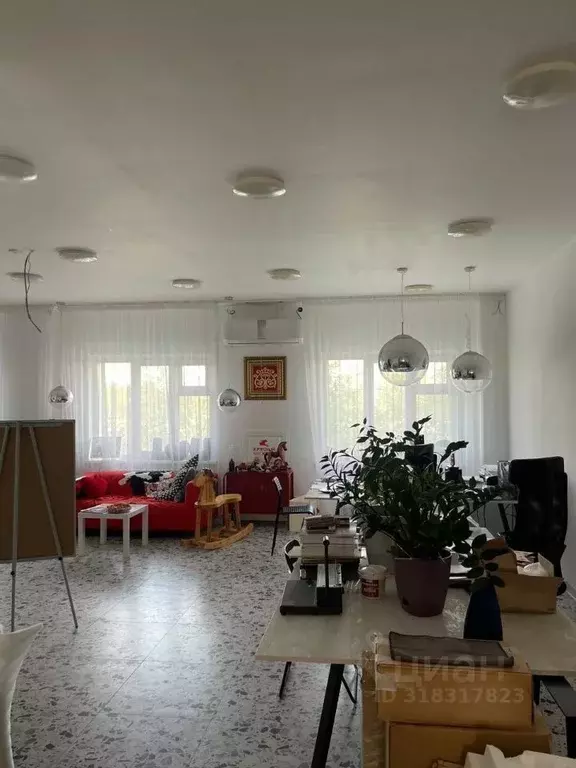 3-к кв. Саха (Якутия), Якутск ул. Крупской, 37Б (83.0 м) - Фото 1