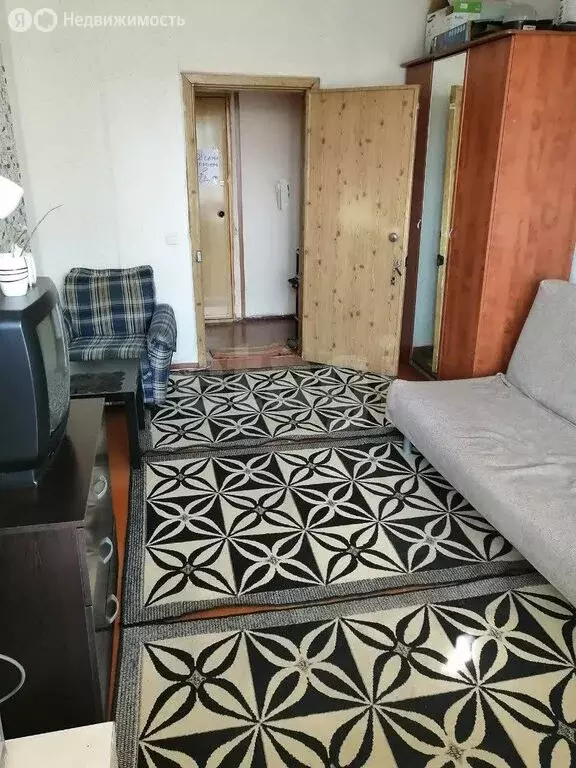 1к в 5-комнатной квартире (14.2 м) - Фото 2