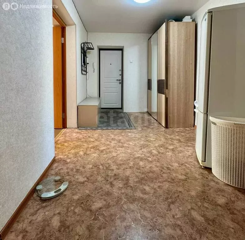 3-комнатная квартира: Улан-Удэ, микрорайон Восточный, улица Туполева, ... - Фото 1