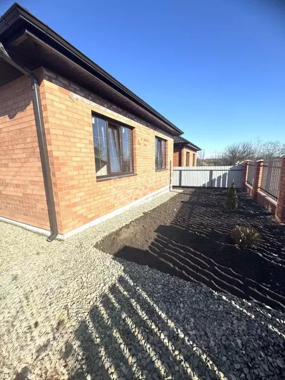 Дом в Краснодарский край, Кореновский район, Платнировское с/пос, ... - Фото 1