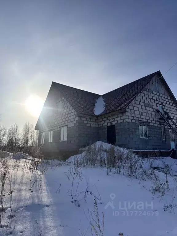 Дом в Челябинская область, с. Кунашак ул. Полевая, 1 (138 м) - Фото 1