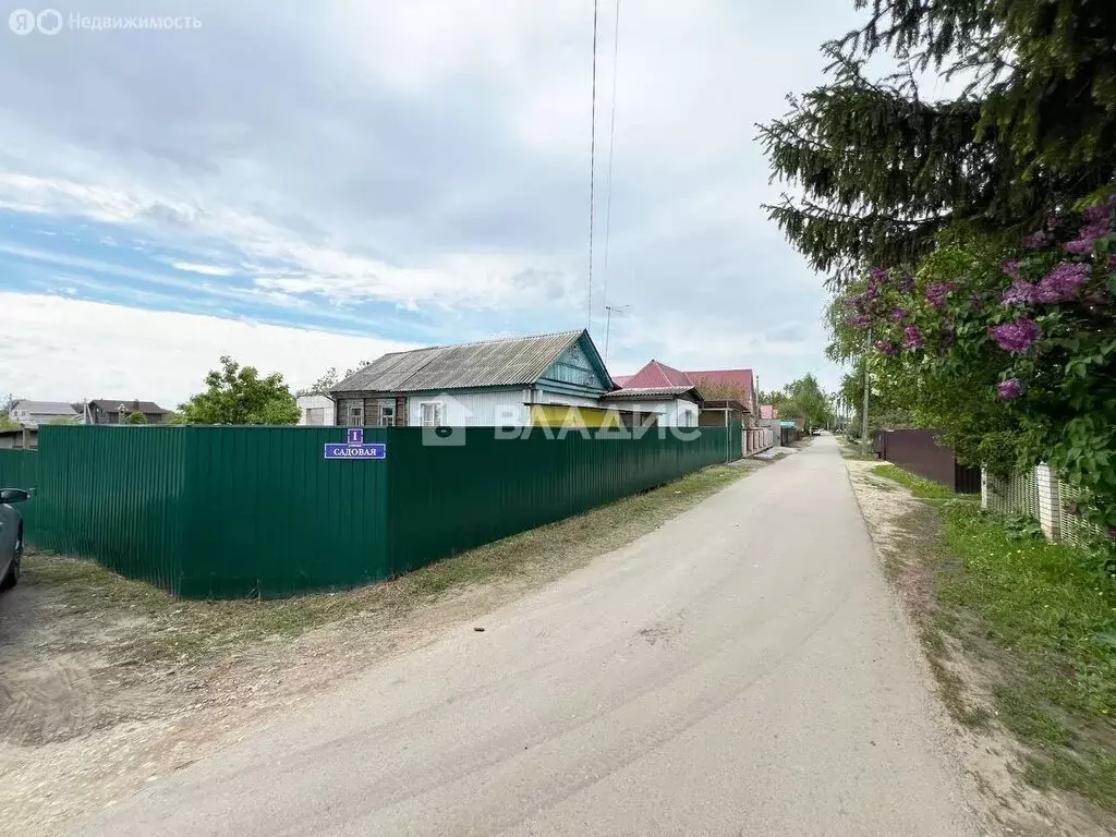 Дом в Засечный сельсовет, село Лебедёвка, Садовая улица, 1 (62.8 м) - Фото 1