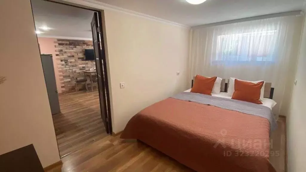 2-к кв. Северная Осетия, Владикавказ ул. Братьев Габайраевых, 30 (33.0 ... - Фото 1