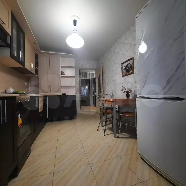 1-к. квартира, 51 м, 1/10 эт. - Фото 1