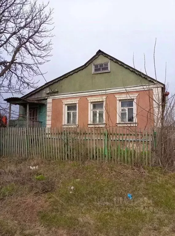 Дом в Курская область, Курский район, Нижнемедведицкий сельсовет, д. ... - Фото 1