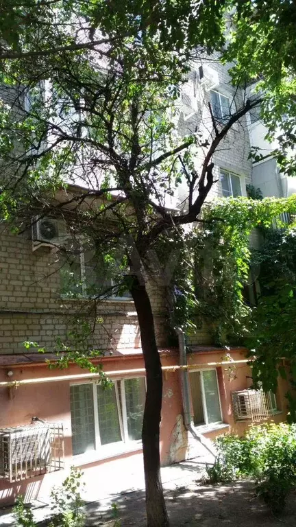 Комната 18 м в 3-к., 1/5 эт. - Фото 1