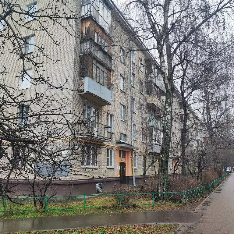 Продается 3-комнатная квартира - Фото 1