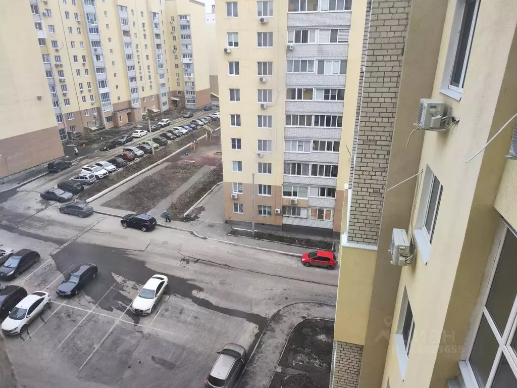 2-к кв. Саратовская область, Саратов ул. Имени Николая Чихарева, 10 ... - Фото 0