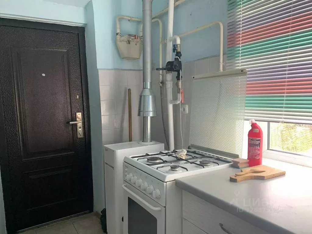 2-к кв. Краснодарский край, Северская ст-ца ул. Петровского, 65 (32.0 ... - Фото 2