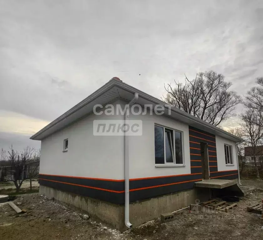 Дом в Краснодарский край, Новороссийск городской округ, Натухаевская ... - Фото 0