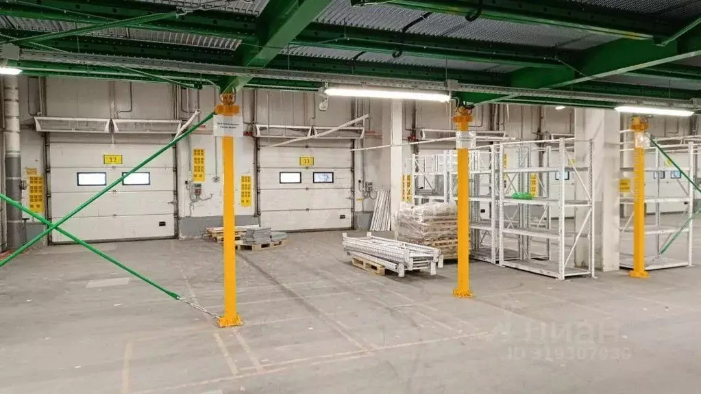 Производственное помещение в Москва ул. Поляны, 50с1 (4800 м) - Фото 1