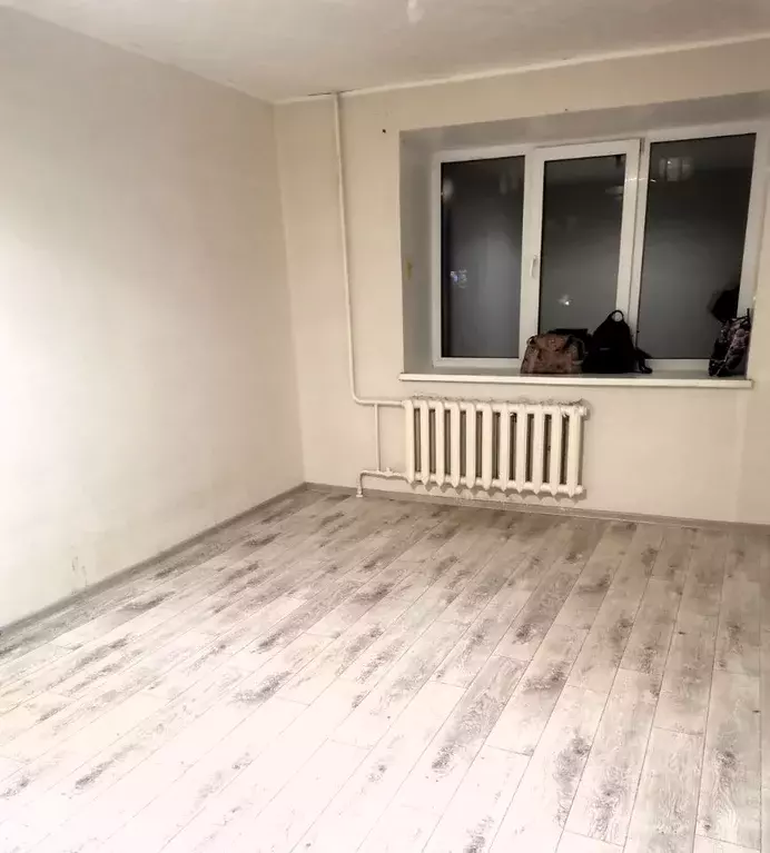 Комната Омская область, Омск Звездная ул., 2А (17.2 м) - Фото 0