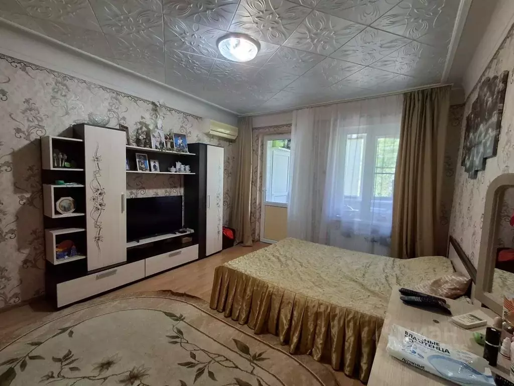 3-к кв. Краснодарский край, Абинский район, Ахтырское городское ... - Фото 1