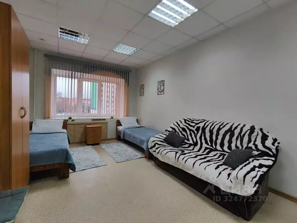 Комната Челябинская область, Миасс просп. Октября, 21 - Фото 2