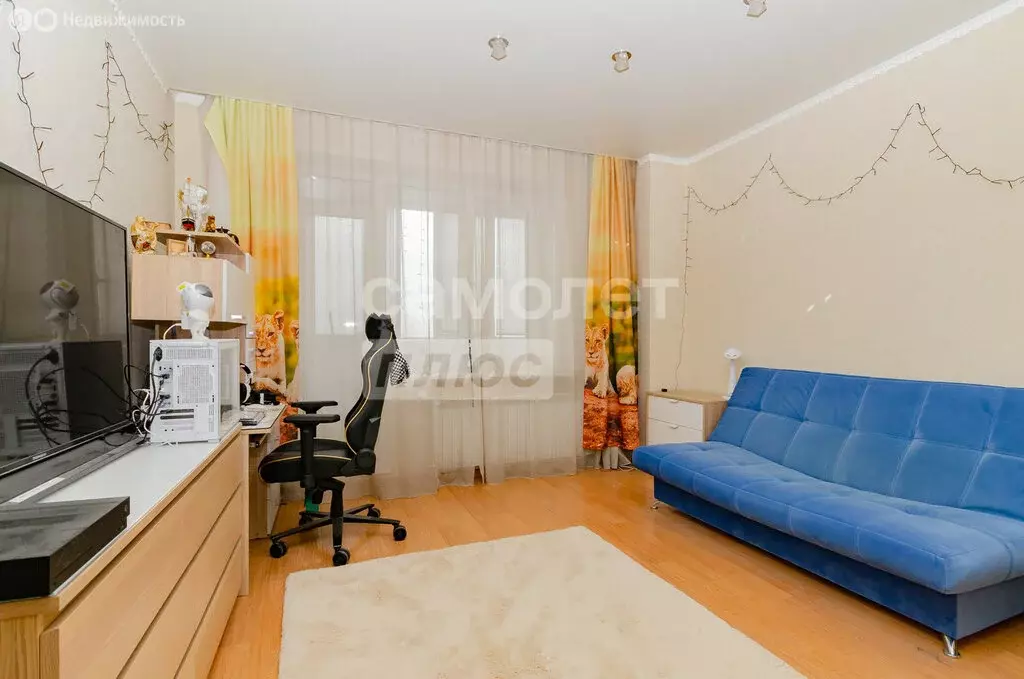 1-комнатная квартира: Челябинск, улица Бейвеля, 6 (68.7 м) - Фото 1