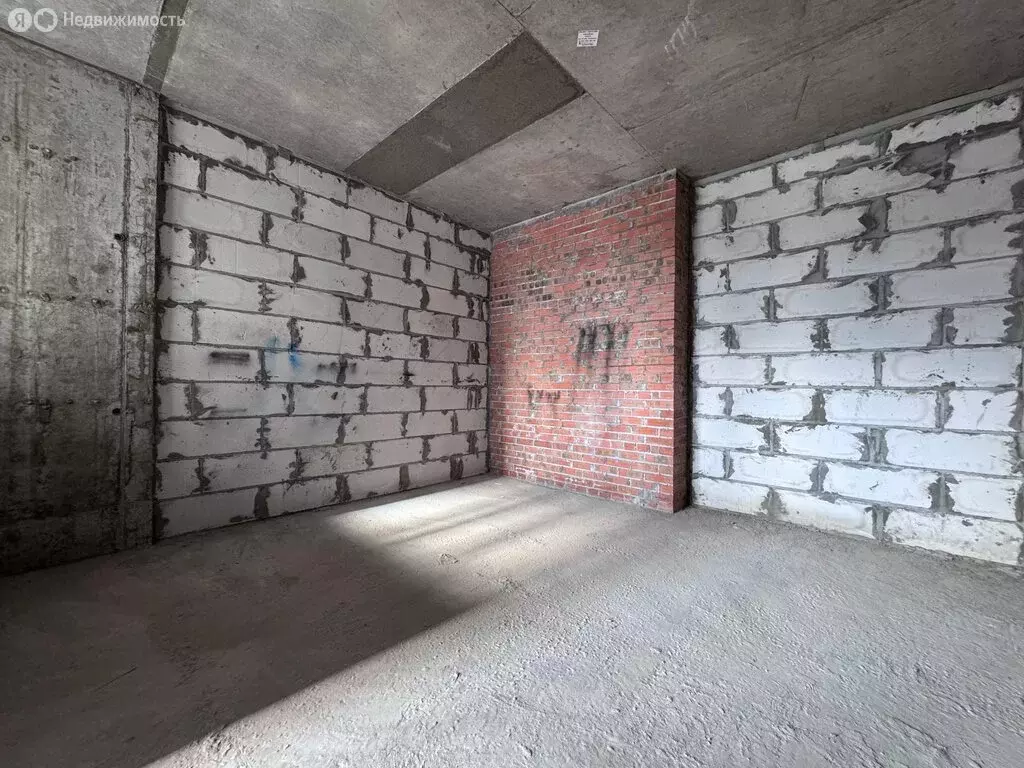 Квартира-студия: Ростов-на-Дону, Привокзальная улица, 3 (33 м) - Фото 1