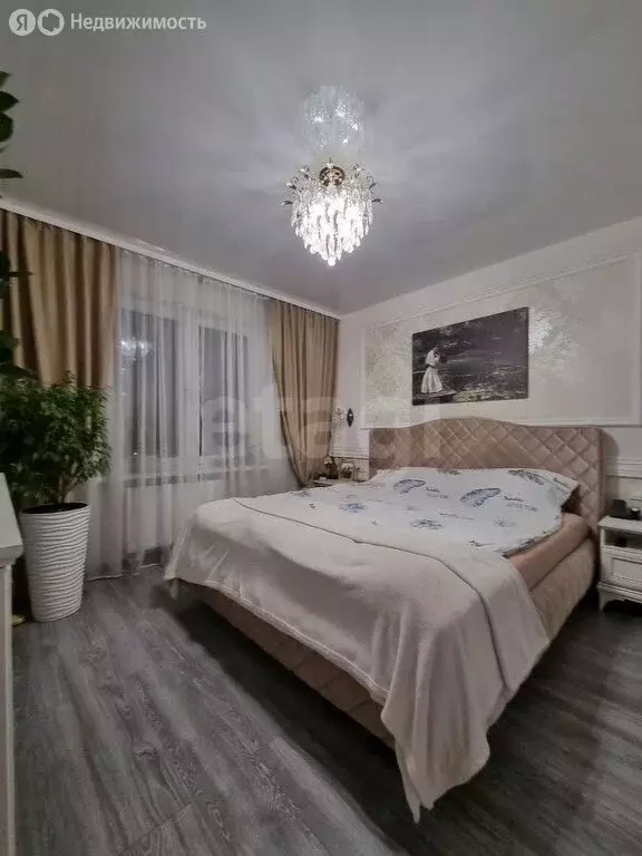 3-комнатная квартира: Калининград, Пригородная улица, 13к1 (72.5 м) - Фото 0