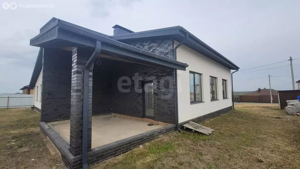 Дом в посёлок Майский, квартал Майский-80, Шагаровская улица (274.1 м) - Фото 1