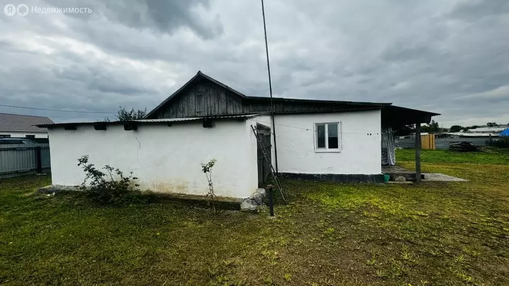 Дом в Оренбургский район, Чебеньковский сельсовет, посёлок Бакалка (83 ... - Фото 0