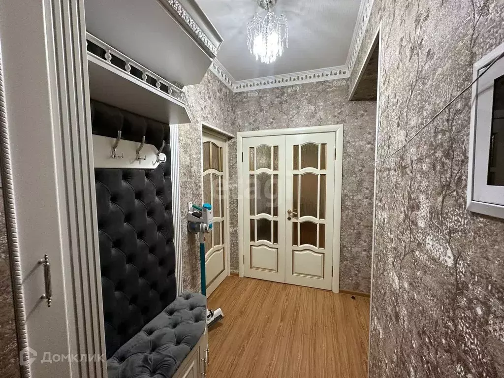 Продаётся 4-к квартира, 70.7 м - Фото 1