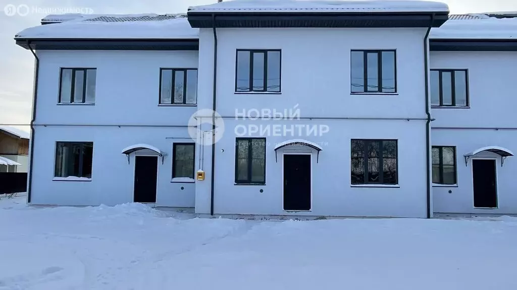 Дом в Екатеринбург, микрорайон Широкая Речка (235.7 м) - Фото 1