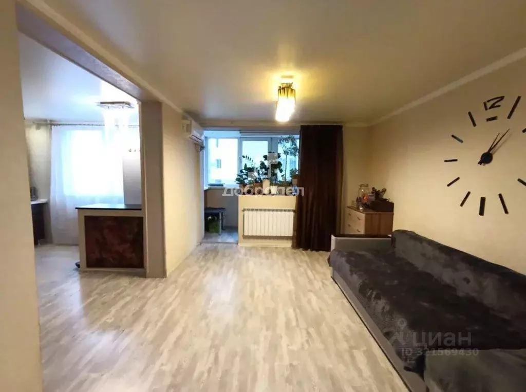 Свободной планировки кв. Свердловская область, Екатеринбург ул. ... - Фото 2