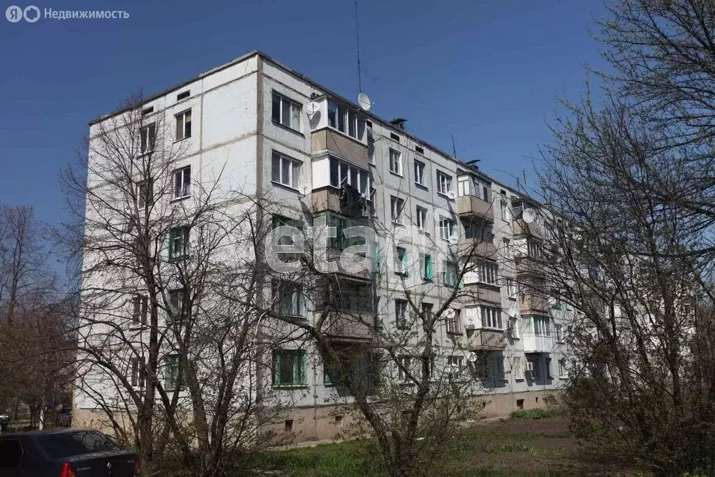 3-комнатная квартира: Валуйки, улица Соколова, 1Г (46.7 м) - Фото 2