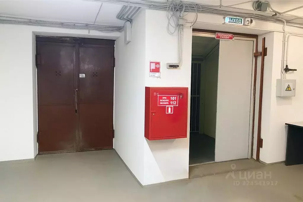 Склад в Московская область, Реутов Фабричная ул., 8 (161 м) - Фото 2