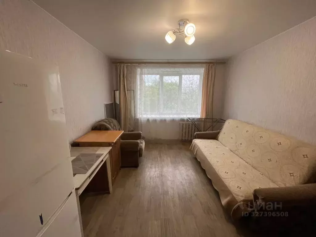 Комната Владимирская область, Владимир ул. Сурикова, 12 (14.0 м) - Фото 1