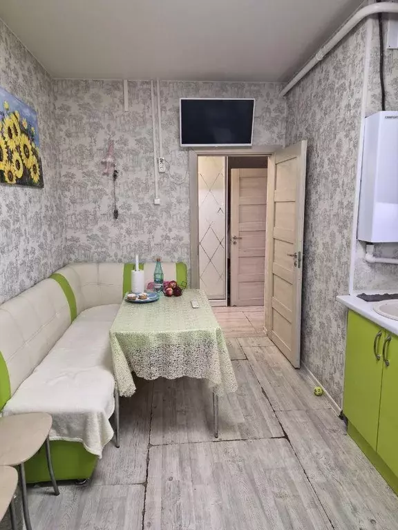 Квартира, 3 комнаты, 64.2 м - Фото 1