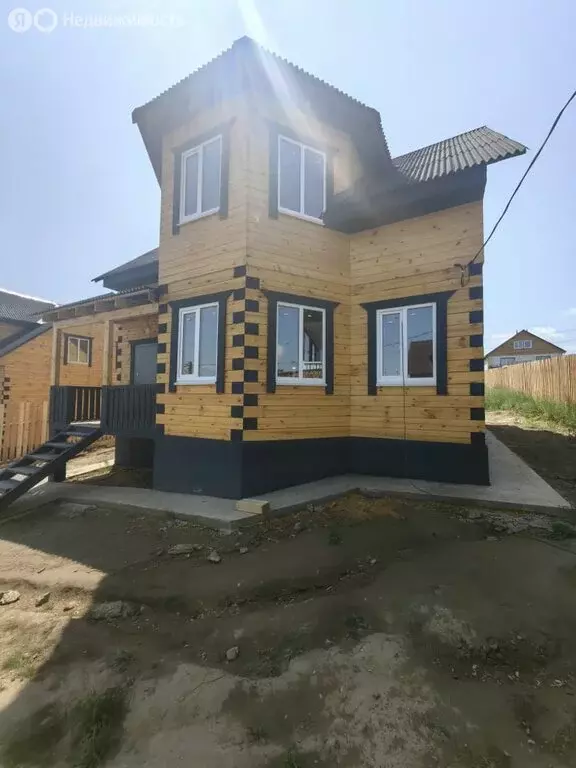 Дом в село Мамоны, улица Александра Дербышева (170 м) - Фото 1