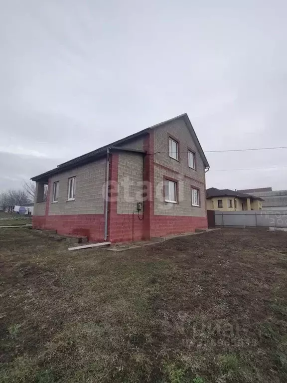 Дом в Белгородская область, Белгородский район, с. Стрелецкое ул. ... - Фото 2