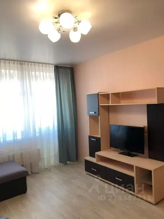 1-к кв. Кировская область, Киров ул. Защитников Отечества, 105 (38.0 ... - Фото 0