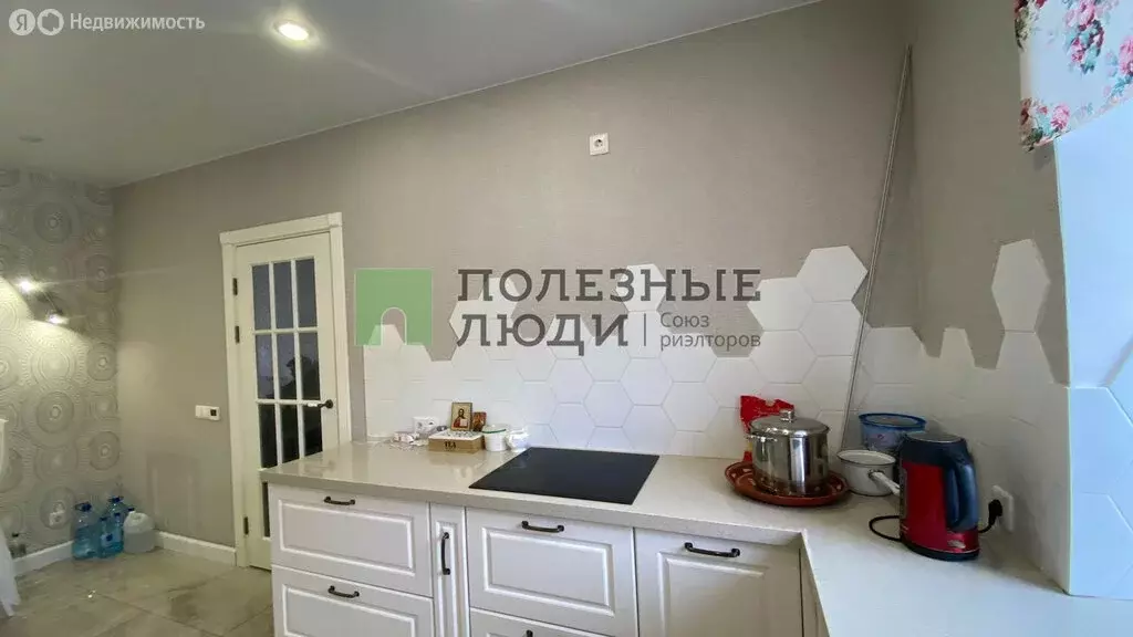 Дом в Емельяново, Посадская улица, 3 (140 м) - Фото 2