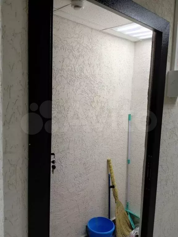 Склад, помещение 1.4м Собственник - Фото 0