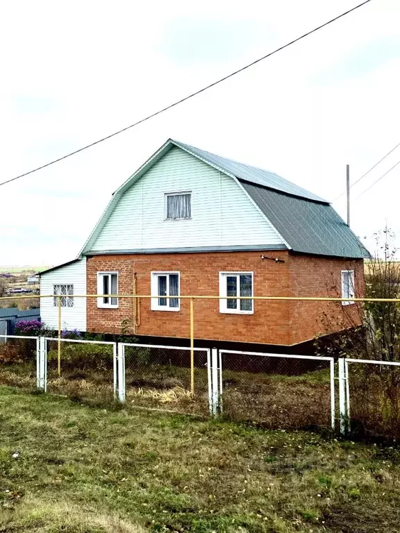 Дом в Мордовия, с. Лямбирь ул. Крестьянская, 94 (110 м) - Фото 0