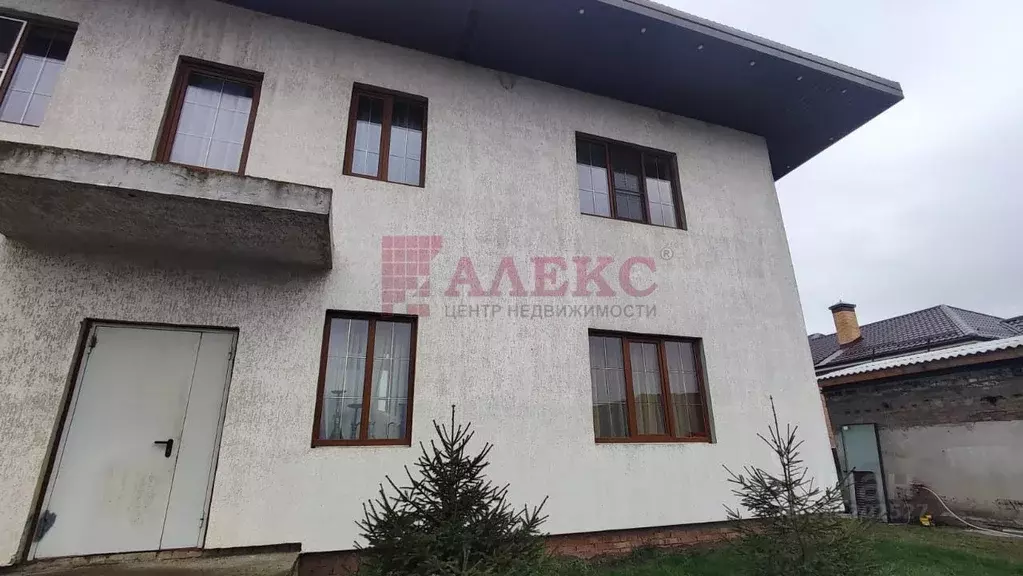 Коттедж в Ростовская область, Мясниковский район, с. Чалтырь ... - Фото 1