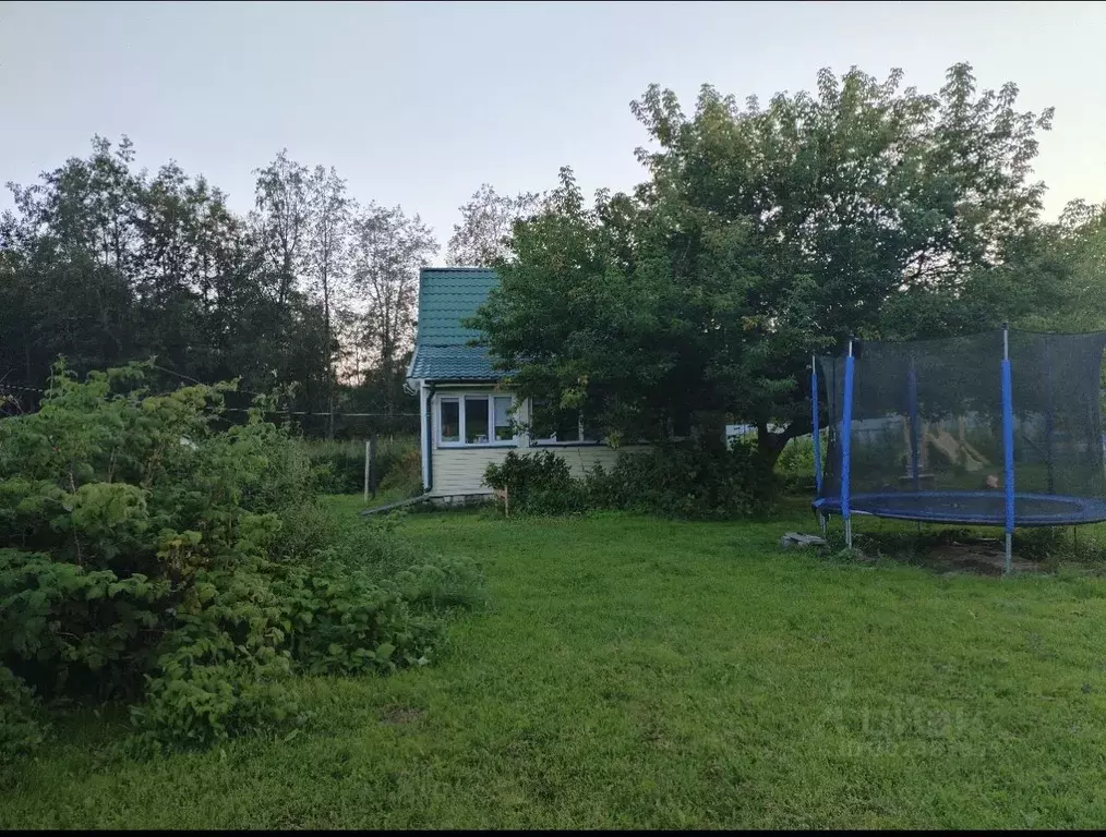 Дом в Калужская область, Боровский муниципальный округ, с. Федотово ... - Фото 1