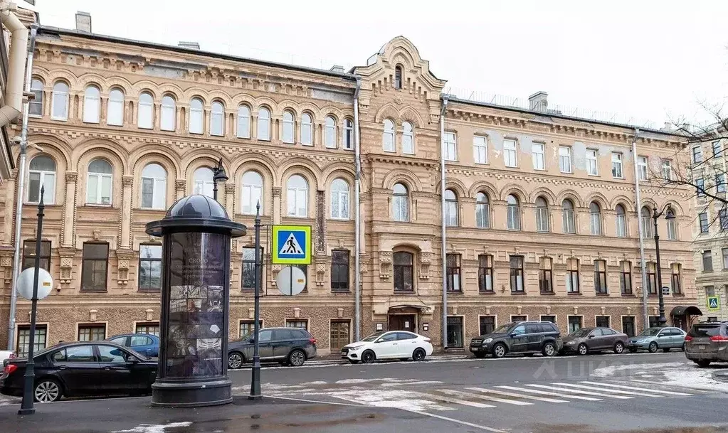 Офис в Санкт-Петербург Театральная пл., 6 (384 м) - Фото 0