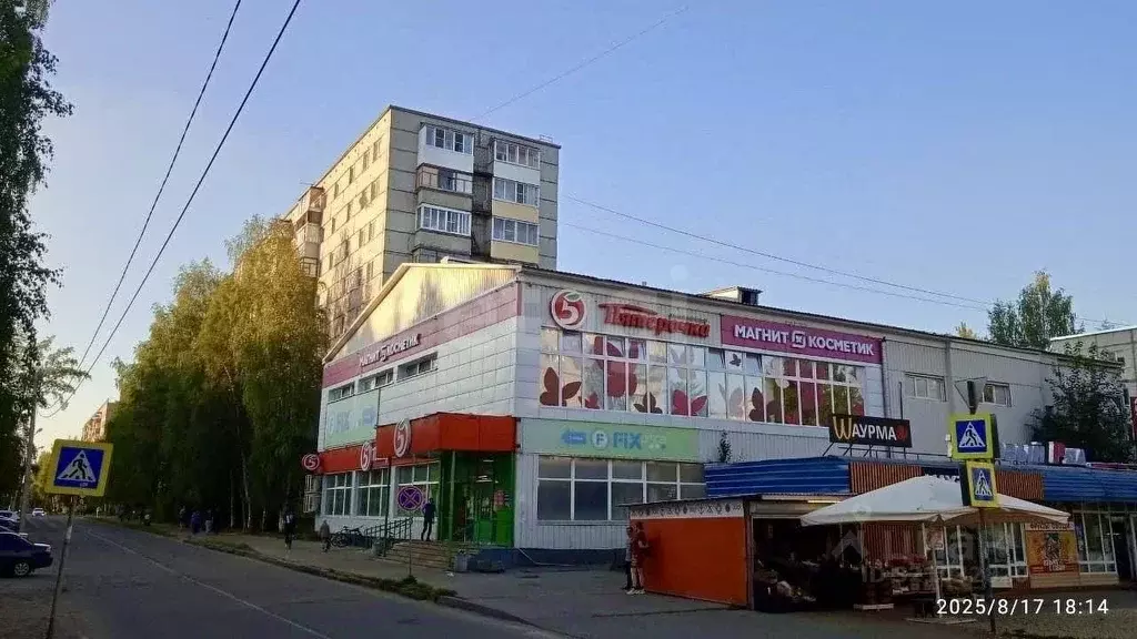 3-к кв. Коми, Сыктывкар просп. Бумажников, 41/12 (63.0 м) - Фото 1