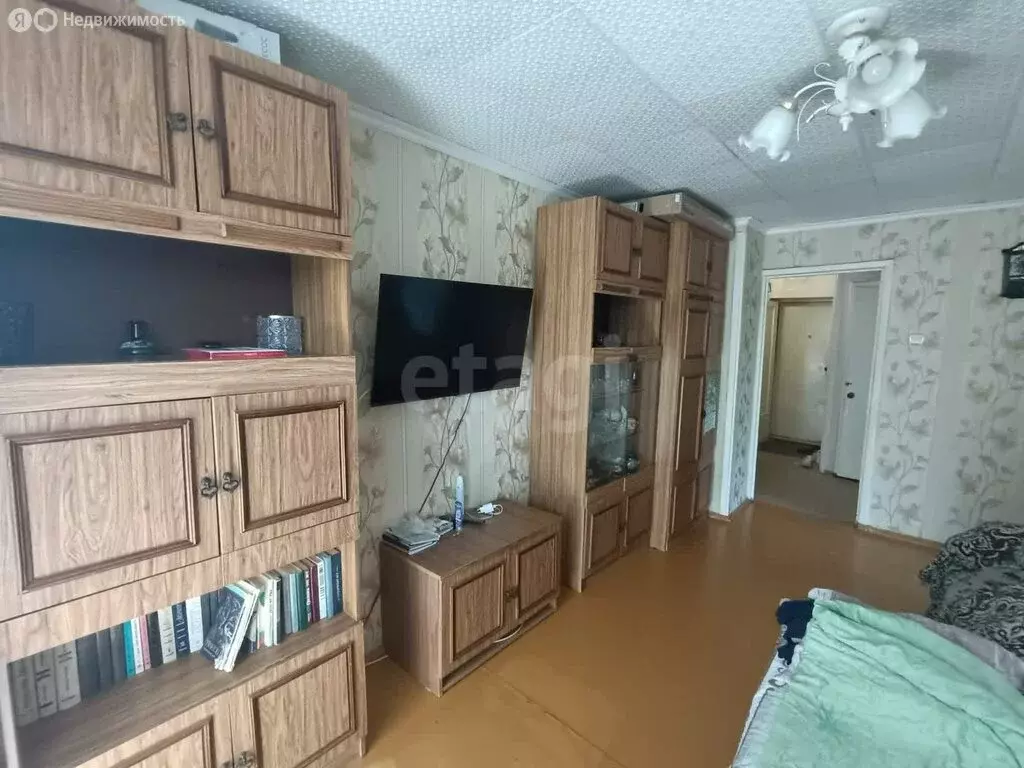 2-комнатная квартира: Юрга, Комсомольская улица, 4 (40.5 м) - Фото 0