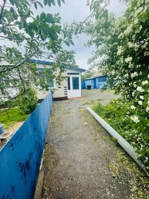 Дом в Белгородская область, Алексеевский муниципальный округ, Гезов ... - Фото 1