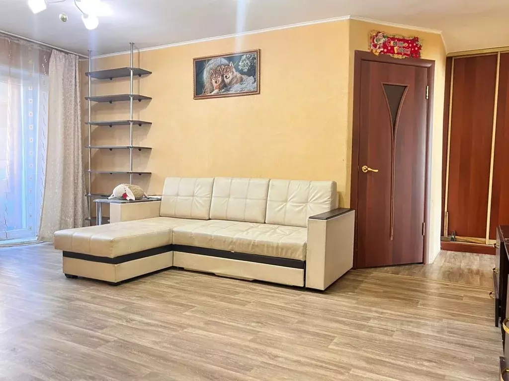 3-к кв. Челябинская область, Челябинск ул. Бажова, 50 (55.6 м) - Фото 1