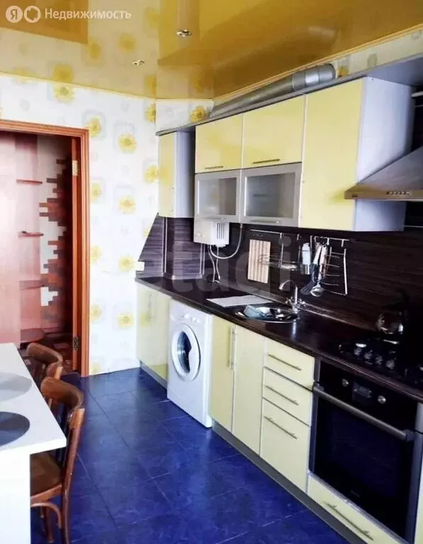 2-комнатная квартира: Стерлитамак, улица Карла Маркса, 160 (63.3 м) - Фото 1