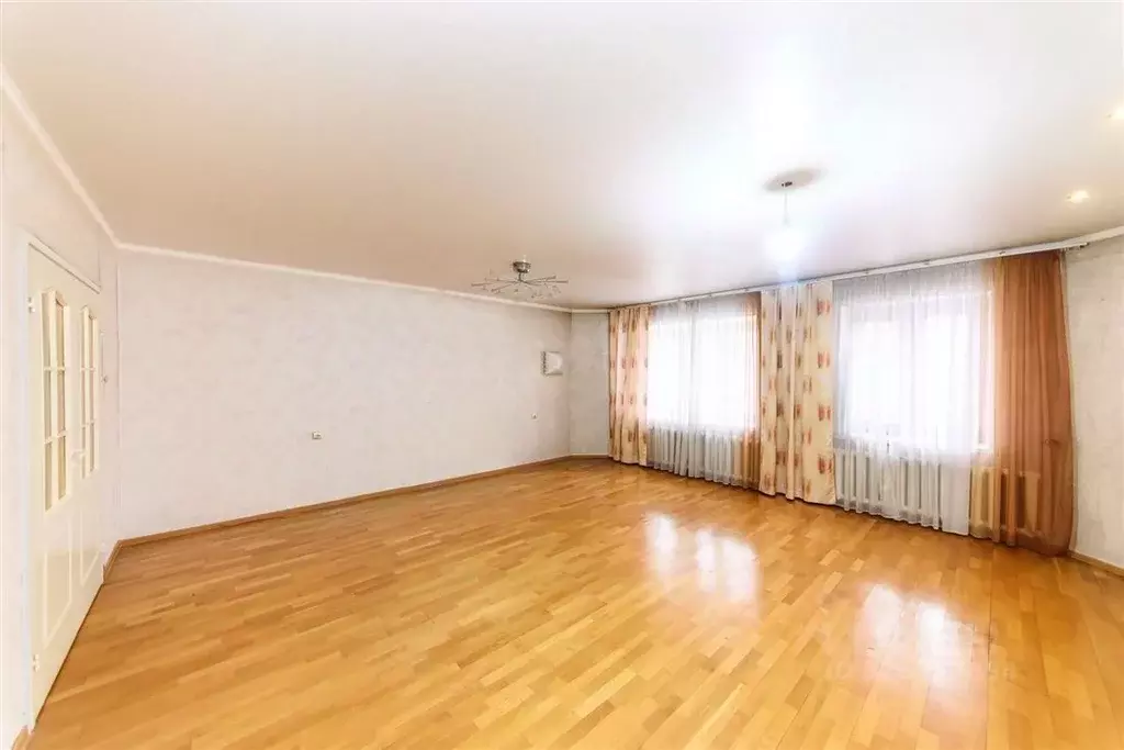 3-к кв. Томская область, Томск ул. Никитина, 25 (113.0 м) - Фото 2