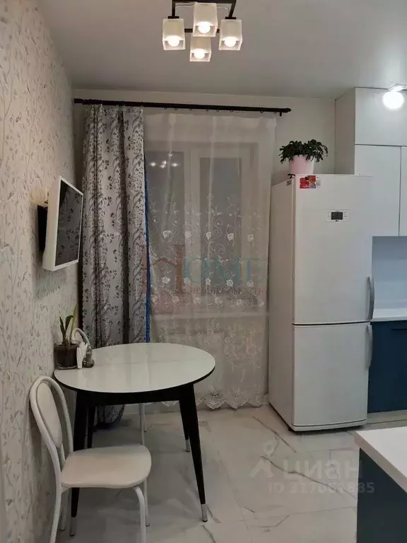 2-к кв. Новосибирская область, Новосибирск ул. Чехова, 111 (54.0 м) - Фото 0