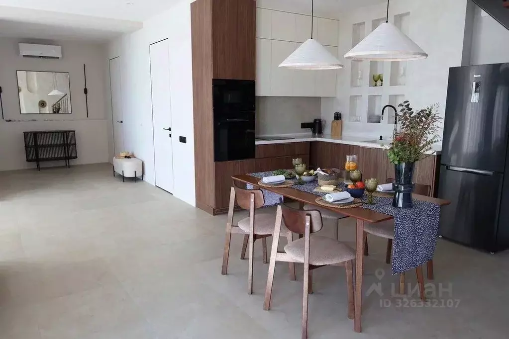 Дом в Краснодарский край, Сочи пос. Лоо, ул. Алтайская, 18 (151 м) - Фото 2