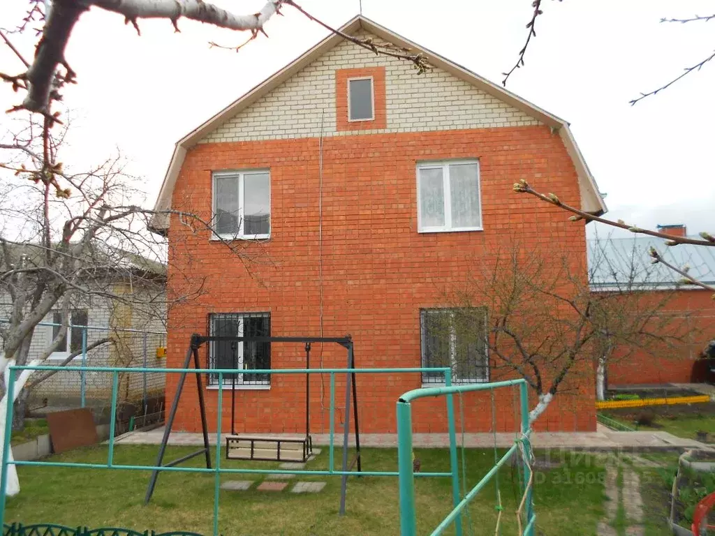 Дом в Саратовская область, Саратов проезд 1-й Сосновый, 10 (118 м) - Фото 0