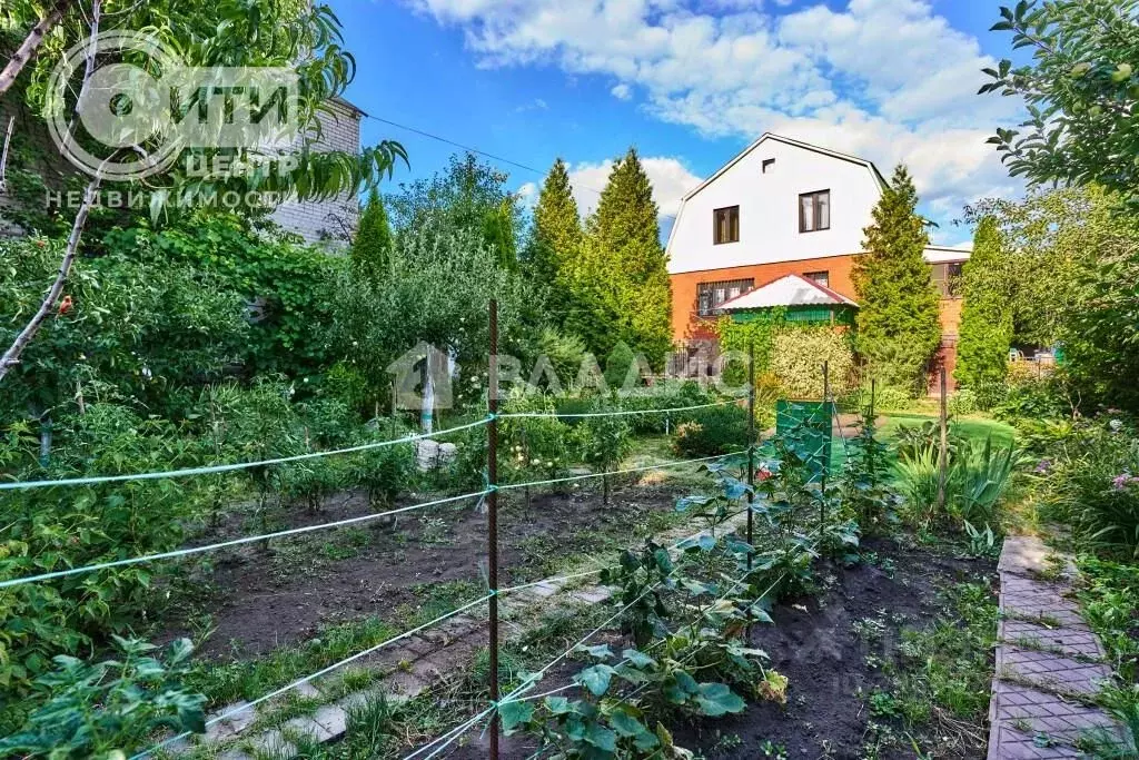 Дом в Воронежская область, Воронеж ул. Бунакова, 10 (235 м) - Фото 1