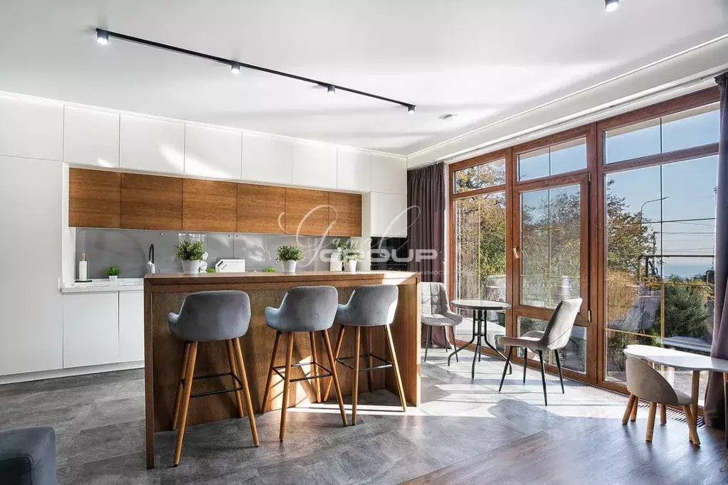 Дом в Крым, Ялта муниципальный округ, Восход пгт ул. Авроры, 55 (285 ... - Фото 2